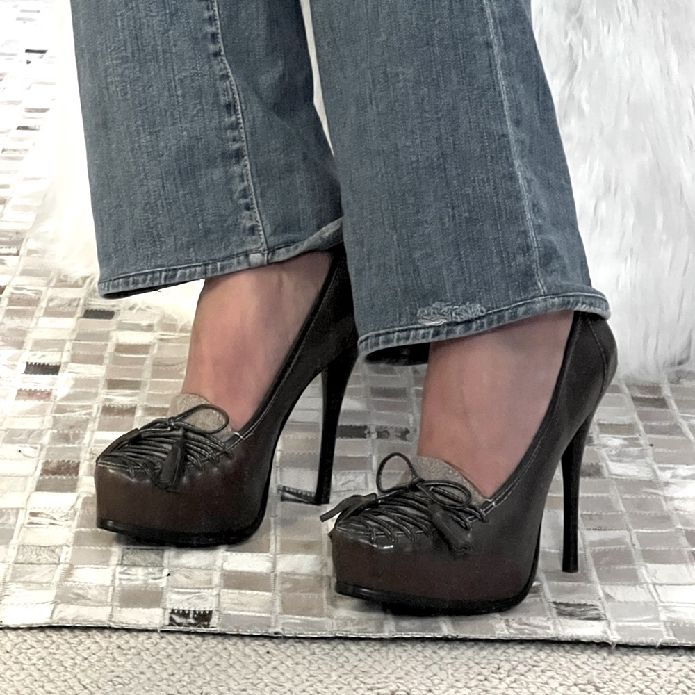 Levity Nina Coffee colored Platform Heel - SZ 8 1/2M